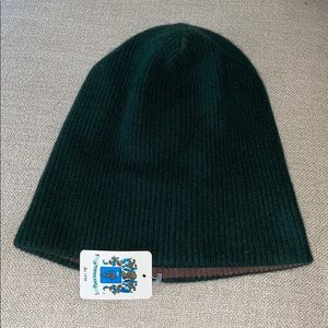 NWT portolano cashmere blend beanie